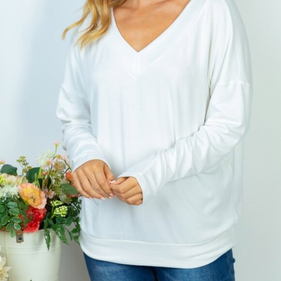 White Birch Solid Knit Light Weight Sweater 1X-3X - Picture 1 of 5